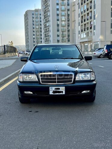 Mercedes C 200 1998, 210,000 km - 2.0 л - Bakı