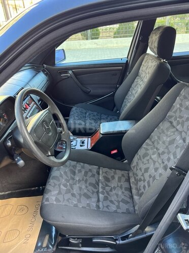 Mercedes C 200 1998, 210,000 km - 2.0 л - Bakı