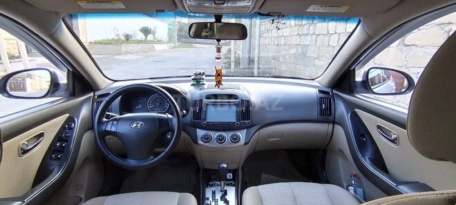 Hyundai Elantra 2010, 290,000 km - 1.6 l - Bakı