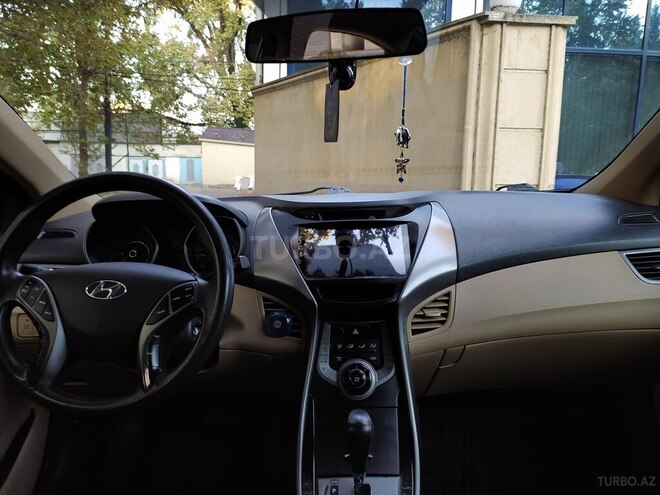 Hyundai Elantra 2013, 195,200 km - 1.8 l - Mingəçevir