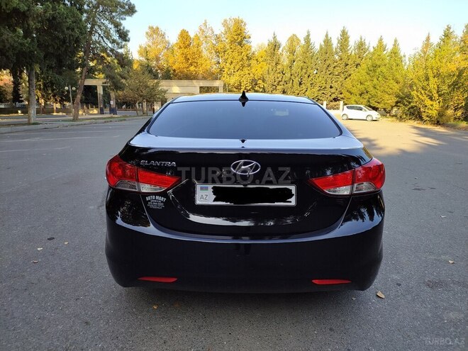 Hyundai Elantra 2013, 195,200 km - 1.8 l - Mingəçevir