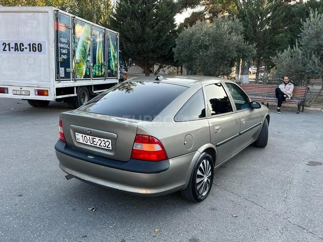 Opel Vectra 1997, 245,285 km - 1.8 l - Sumqayıt