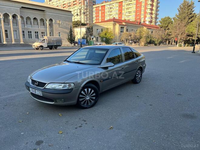 Opel Vectra 1997, 245,285 km - 1.8 l - Sumqayıt