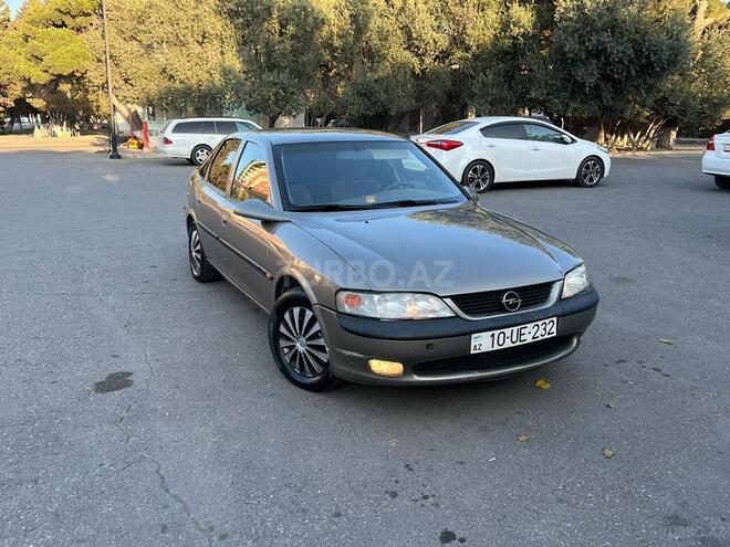 Opel Vectra 1997, 245,285 km - 1.8 l - Sumqayıt