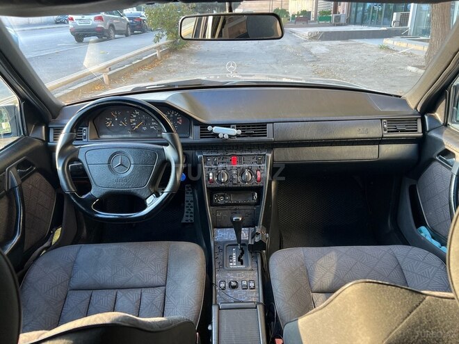 Mercedes E 220 1994, 433,845 km - 2.2 л - Bakı