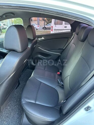 Hyundai Accent 2015, 168,500 km - 1.4 l - Bakı