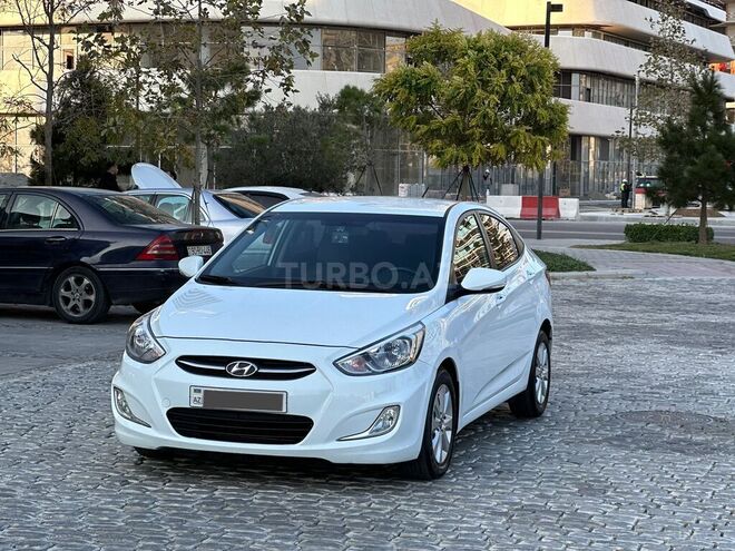 Hyundai Accent 2015, 168,500 km - 1.4 l - Bakı