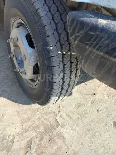 Mercedes 410 D 1994, 325,000 km - 2.9 л - Salyan