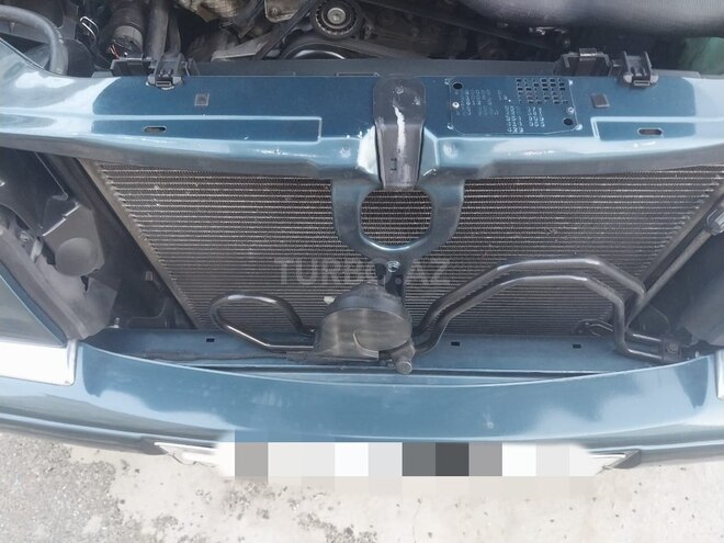 Mercedes E 240 1998, 326,000 km - 2.4 l - Bakı