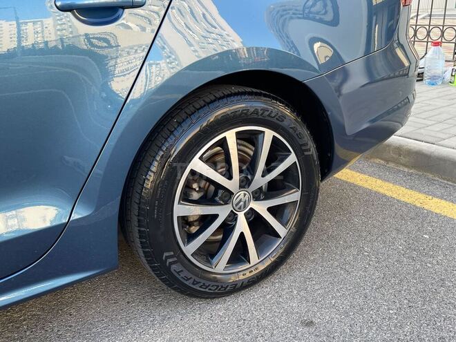Volkswagen Jetta 2016, 140,000 km - 1.4 l - Bakı