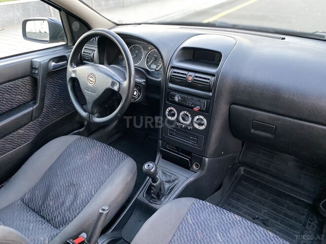 Opel Astra 2001, 298,000 km - 2.0 l - Gəncə