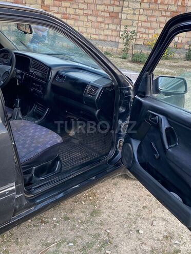 Volkswagen Golf 1993, 150,000 km - 1.4 л - Tərtər