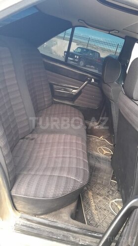 Mercedes 190 1993, 25,388 km - 2.0 л - Bakı