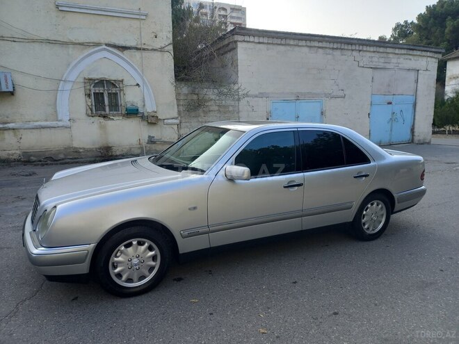 Mercedes E 230 1996, 325,000 km - 2.3 l - Bakı