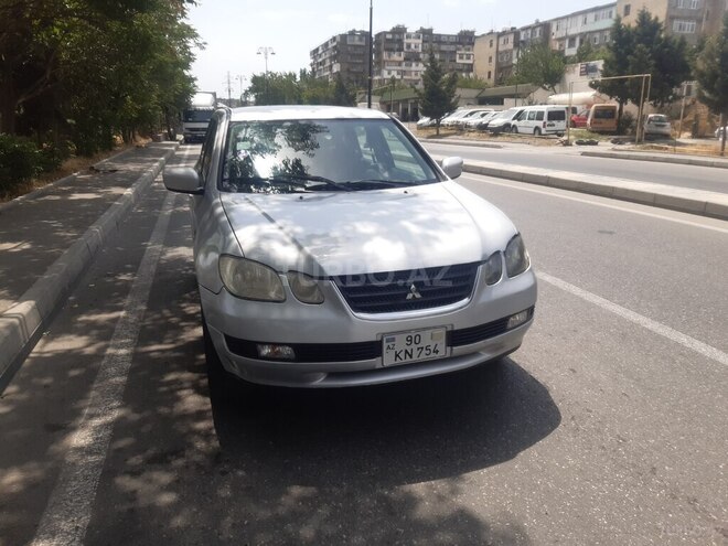 Mitsubishi Airtrek 2001, 282,365 km - 2.4 л - Bakı