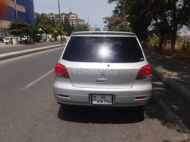 Mitsubishi Airtrek 2001, 282,365 km - 2.4 л - Bakı