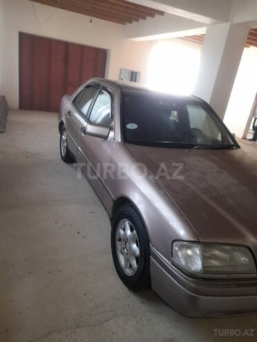 Mercedes C 220 1994, 54,890 km - 2.2 l - Masallı