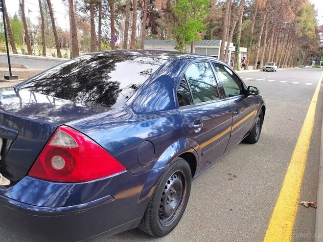 Ford Mondeo 2001, 359,087 km - 1.8 l - Naftalan
