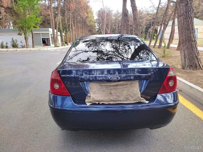 Ford Mondeo 2001, 359,087 km - 1.8 l - Naftalan