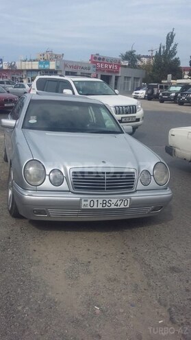 Mercedes E 230 1996, 450,000 km - 2.3 л - Bakı