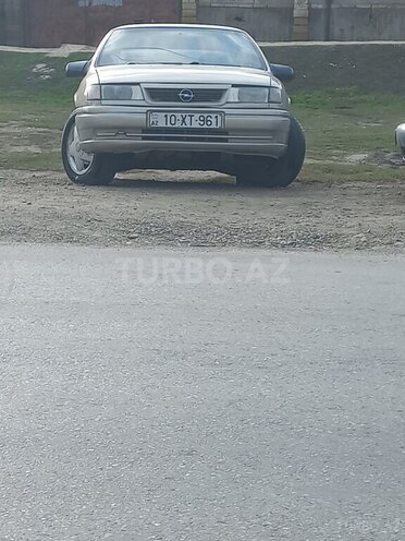 Opel Vectra 1992, 500,000 km - 1.8 l - Xaçmaz