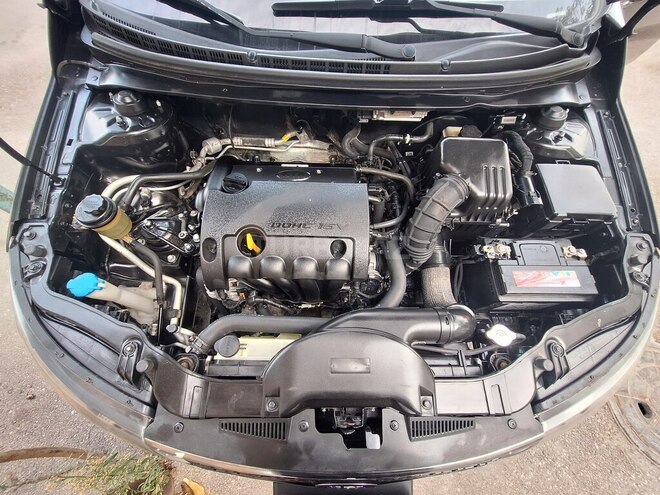 Kia Cerato 2011, 267,000 km - 1.6 l - Bakı
