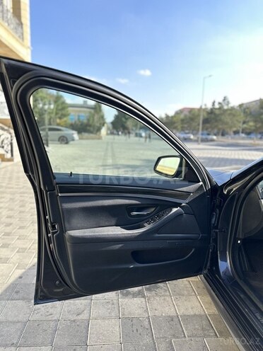 BMW 528 2012, 263,000 km - 2.0 л - Sumqayıt