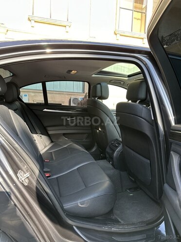 BMW 528 2012, 263,000 km - 2.0 л - Sumqayıt