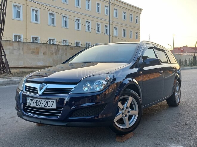 Opel Astra 2010, 180,000 km - 1.3 л - Bakı