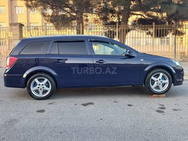 Opel Astra 2010, 180,000 km - 1.3 л - Bakı