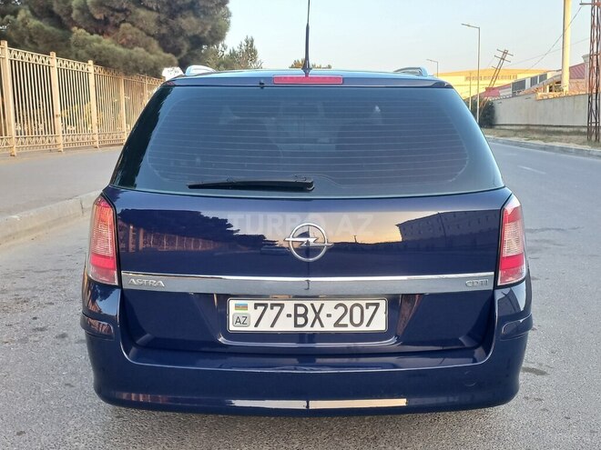 Opel Astra 2010, 180,000 km - 1.3 л - Bakı