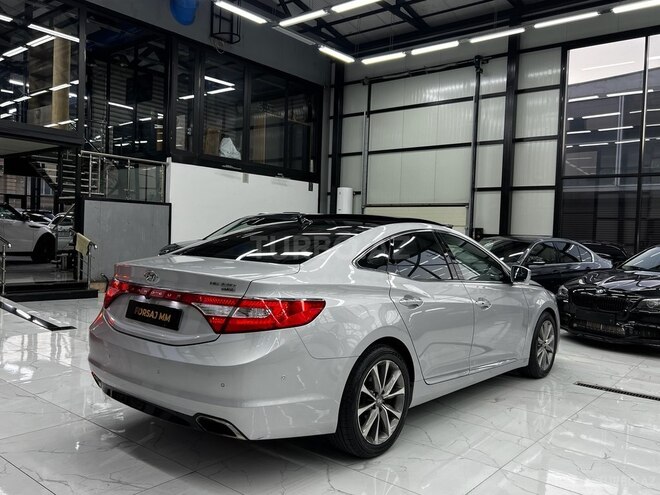 Hyundai Grandeur 2015, 174,000 km - 2.2 l - Bakı