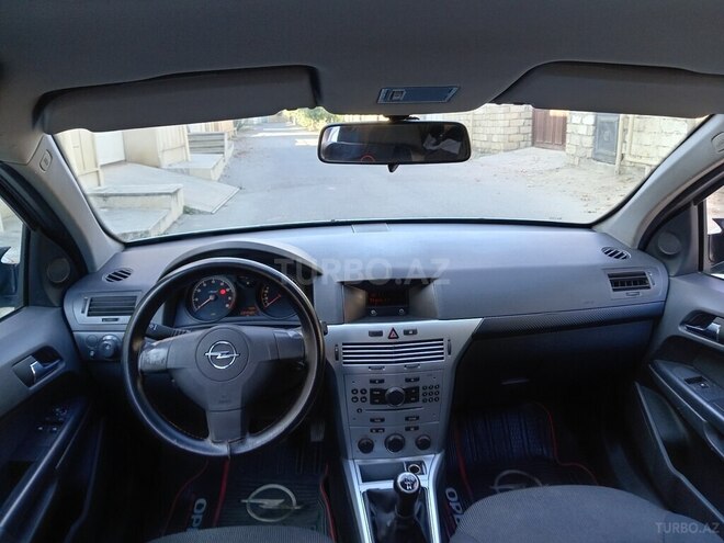 Opel Astra 2009, 220,000 km - 1.4 l - Bakı