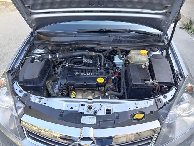 Opel Astra 2009, 220,000 km - 1.4 l - Bakı