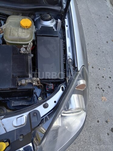 Opel Astra 2009, 220,000 km - 1.4 l - Bakı