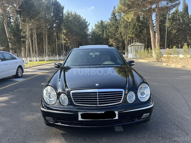 Mercedes E 220 2003, 278,000 km - 2.2 l - Bakı
