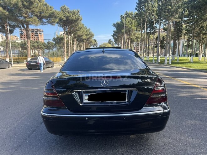 Mercedes E 220 2003, 278,000 km - 2.2 l - Bakı