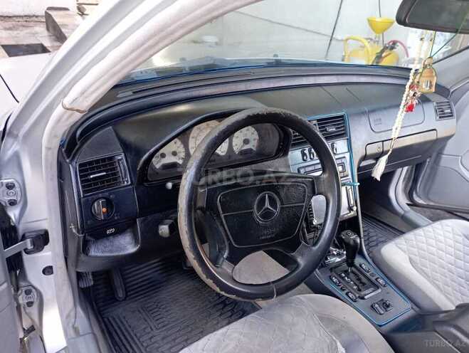 Mercedes C 240 2000, 180,000 km - 2.4 l - Balakən