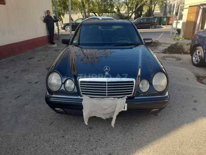 Mercedes E 200 1998, 251,484 km - 2.0 l - Bakı