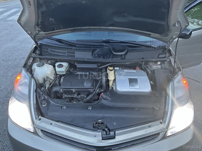 Toyota Prius 2008, 257,000 km - 1.5 l - Oğuz