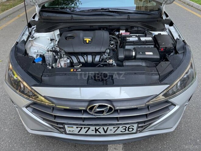 Hyundai Elantra 2018, 77,000 km - 2.0 l - Bakı