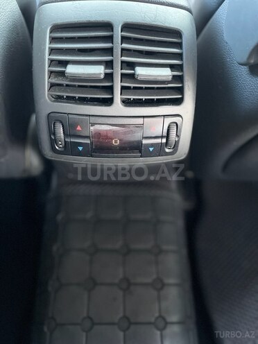 Mercedes E 240 2002, 277,132 km - 2.4 l - Masallı