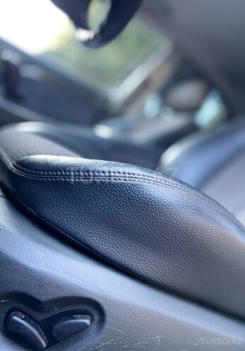 Mercedes E 240 2002, 277,132 km - 2.4 l - Masallı