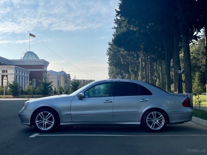 Mercedes E 240 2002, 277,132 km - 2.4 l - Masallı