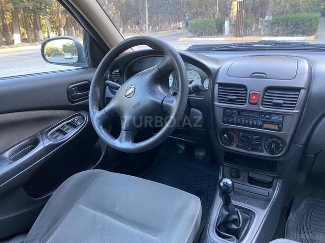Nissan Sunny 2005, 356,000 km - 1.3 l - Bakı