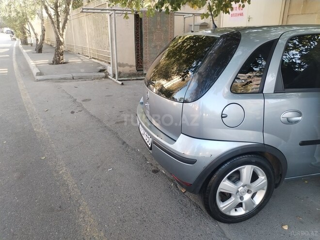 Opel Corsa 2004, 327,520 km - 1.3 l - Bakı