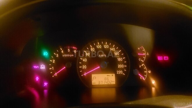 Kia Carens 2010, 300,000 km - 2.0 l - Bakı