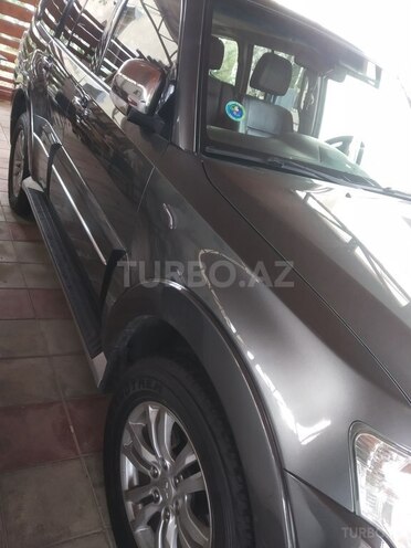 Mitsubishi Pajero 2015, 175,000 km - 3.0 l - Bakı