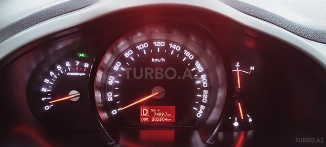 Kia Sportage 2011, 302,600 km - 2.0 l - Bakı