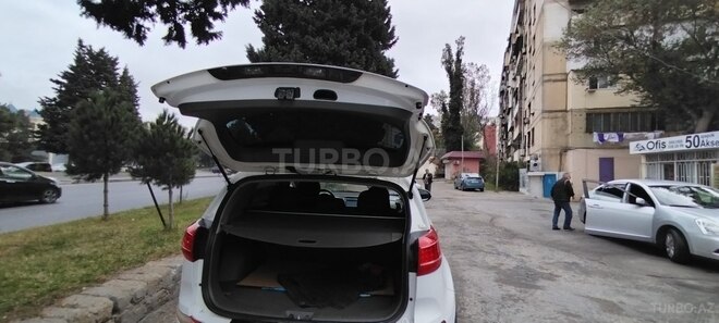 Kia Sportage 2011, 302,600 km - 2.0 l - Bakı